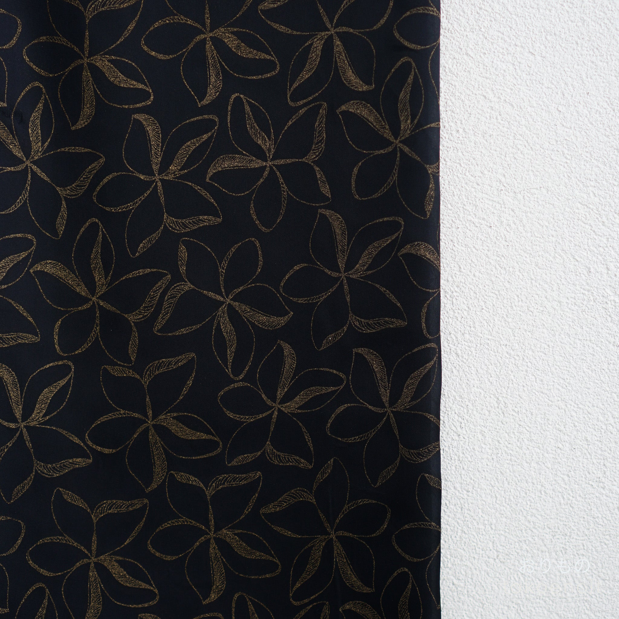 Chiffon Satin | Mono Lilium