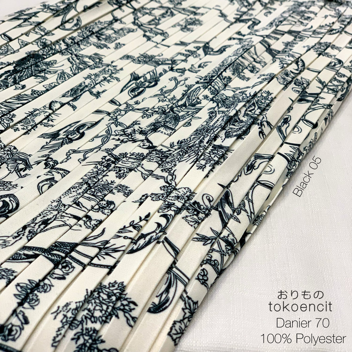 Denier Pleats | Pleat Box Side Jungle Pasley