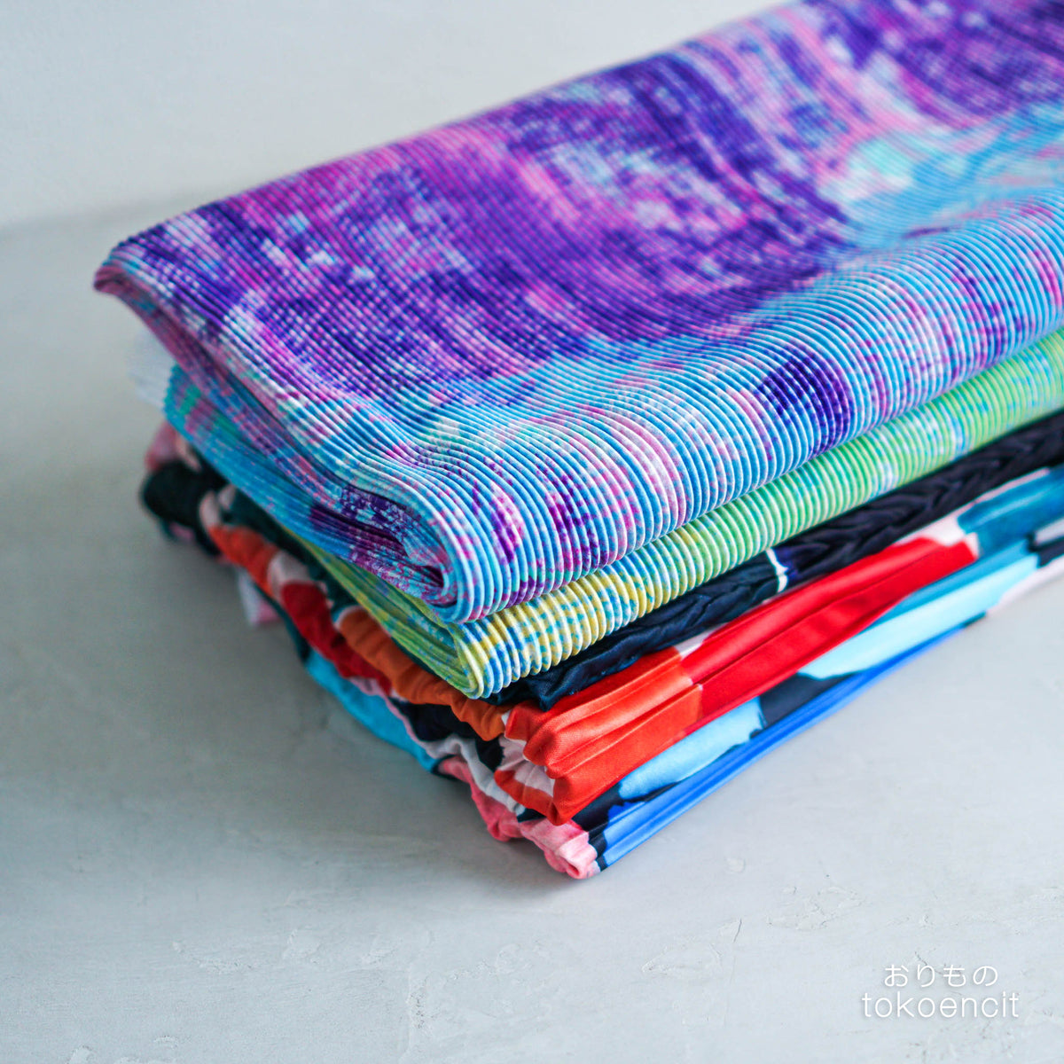 Denier 70 | Pleat Lidi Deep Breath