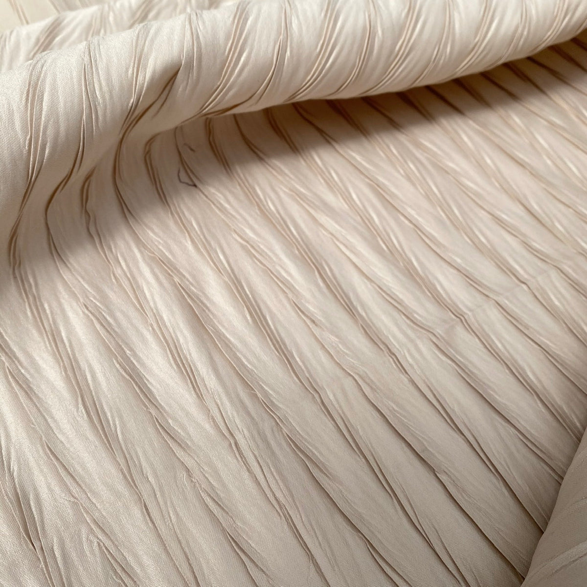 Denier 70 | Pleat Square Panjang