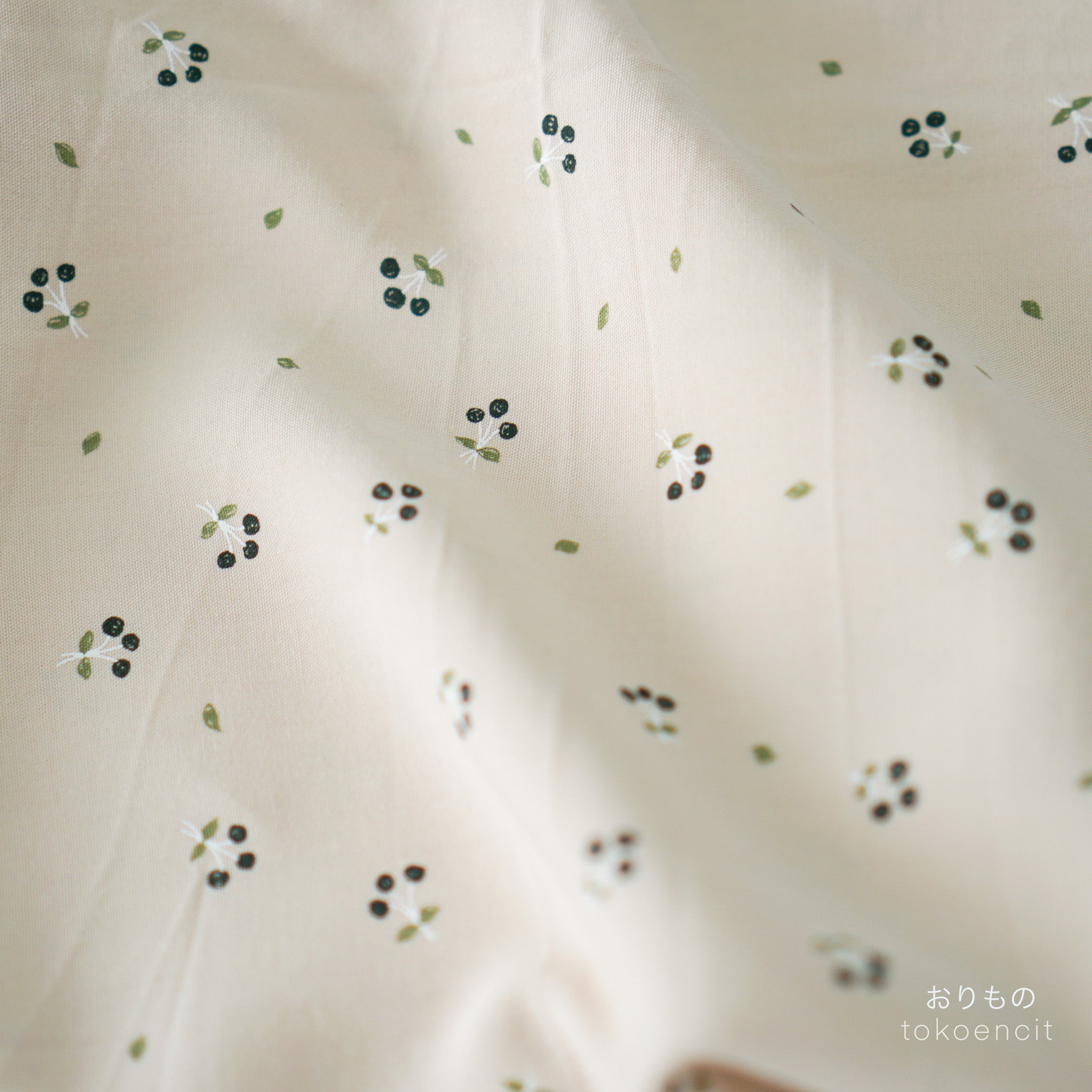 Heavy Poplin | Flower Bouquet Cream