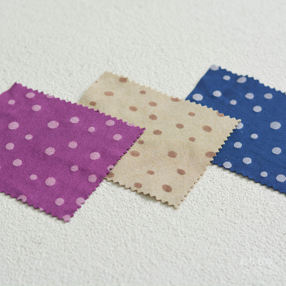 Ponte 24 | Brush Dot 2