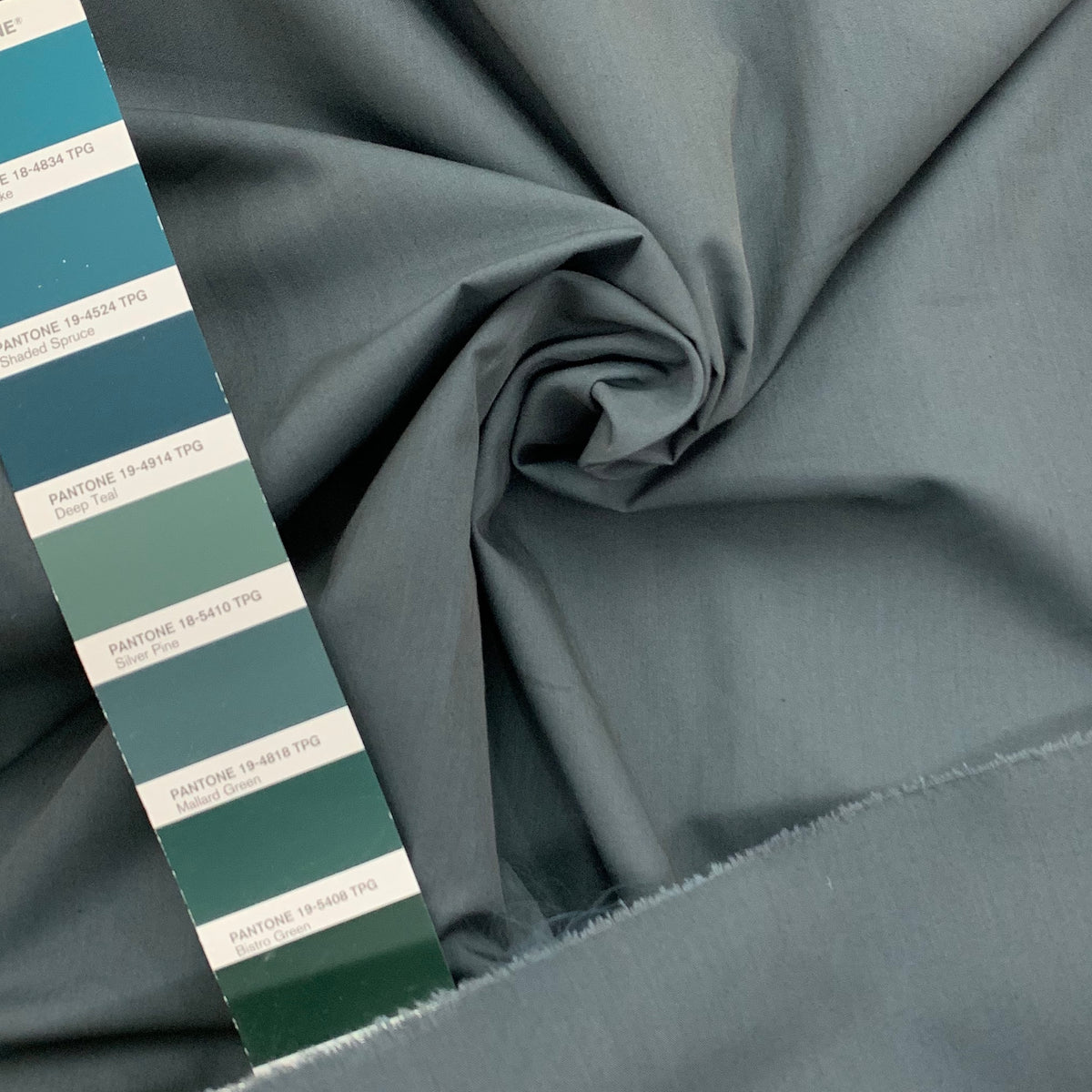 TC Poplin (ima) | Solid