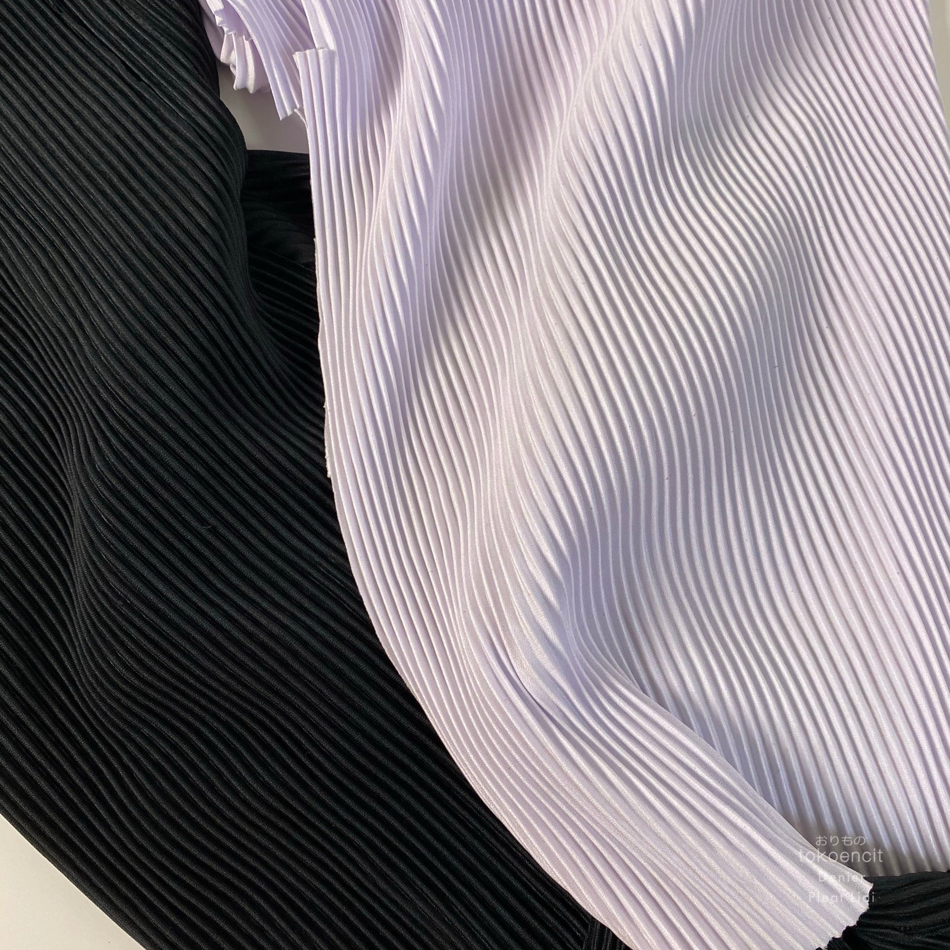 Denier 70 | Pleat Lidi/ Signature