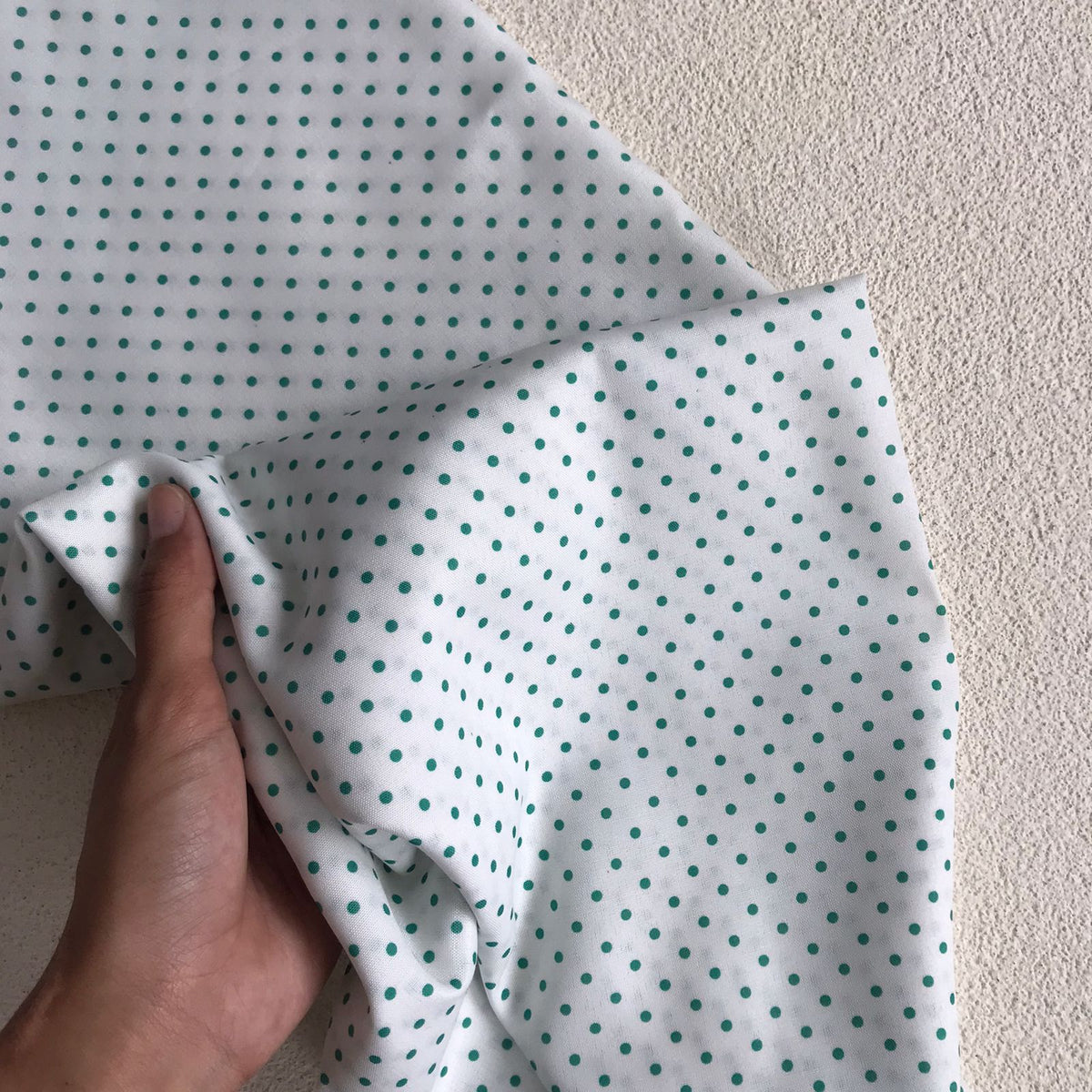 Decathlon | Negativ Dot