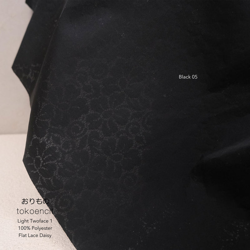 Light Twoface 1 | Flat Lace Daisy
