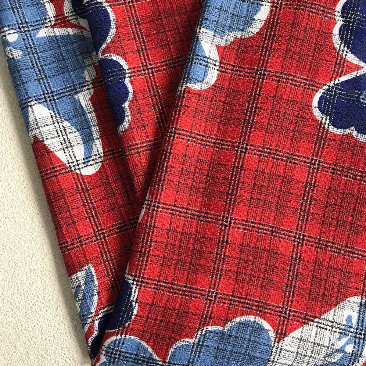 Tweed | Cosmo Flower