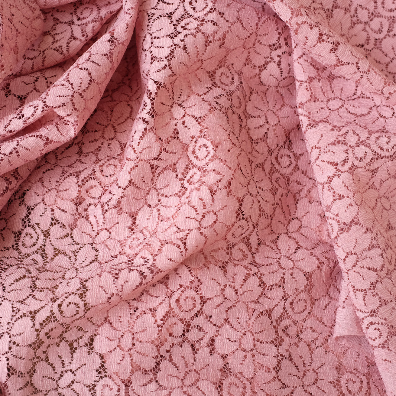 Flat Lace Daisy | Solid