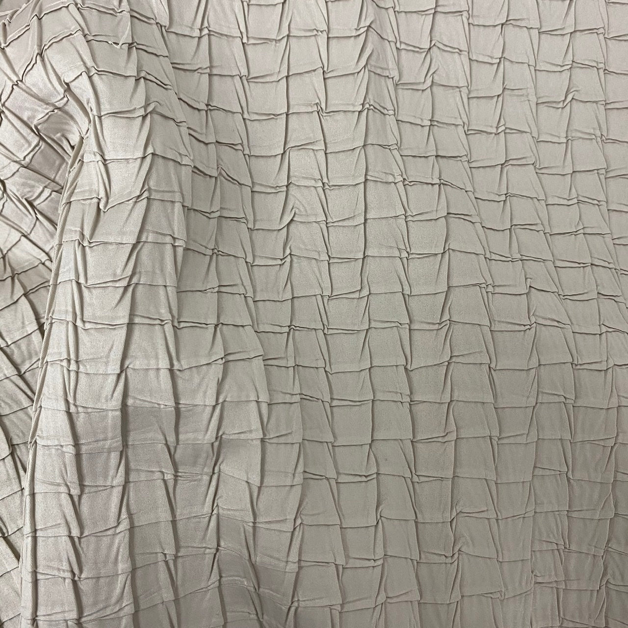 Powder Skin | Square Pleat