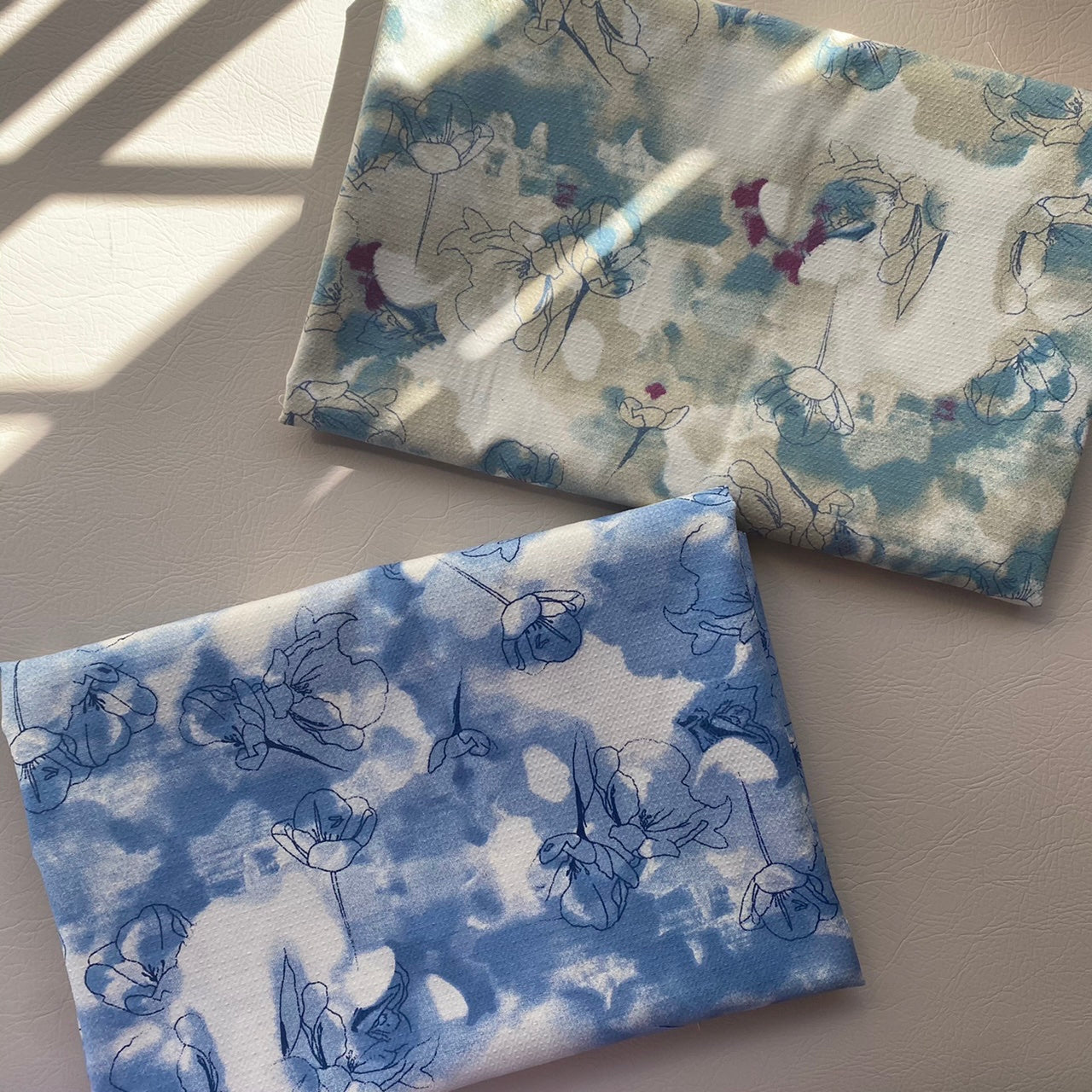 Dobby Diamond | Poppies Canvas