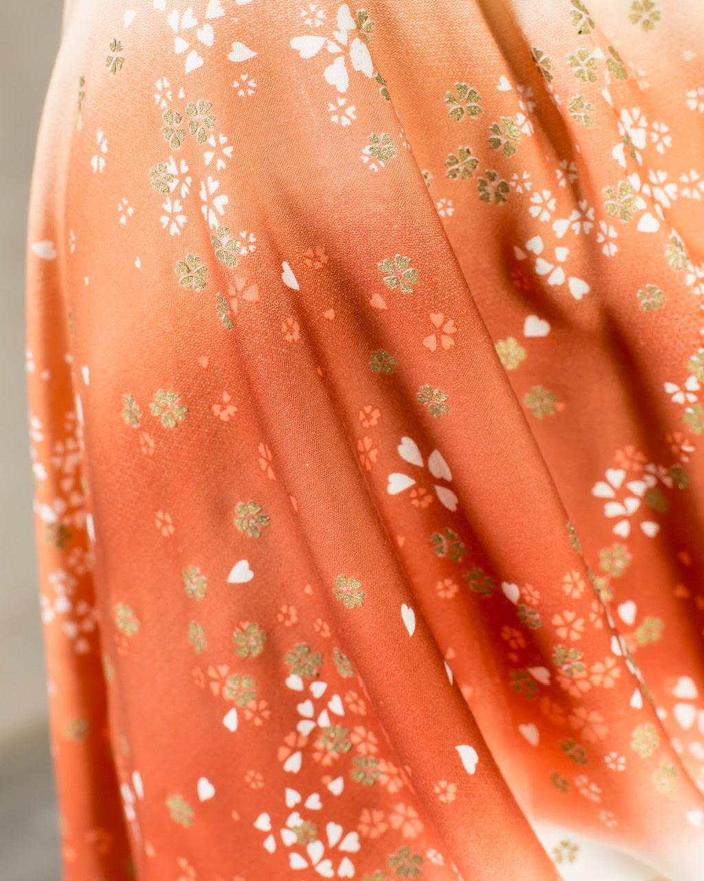 Rayon Broken Sateen | Bunga Gradasi (Japan Flower)