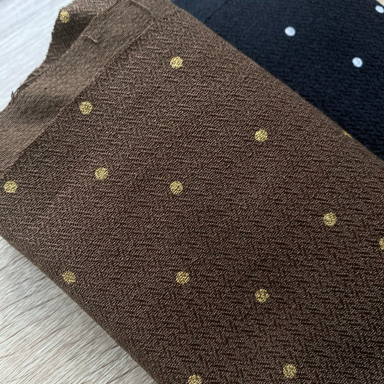 Double V | Sparkling Dot
