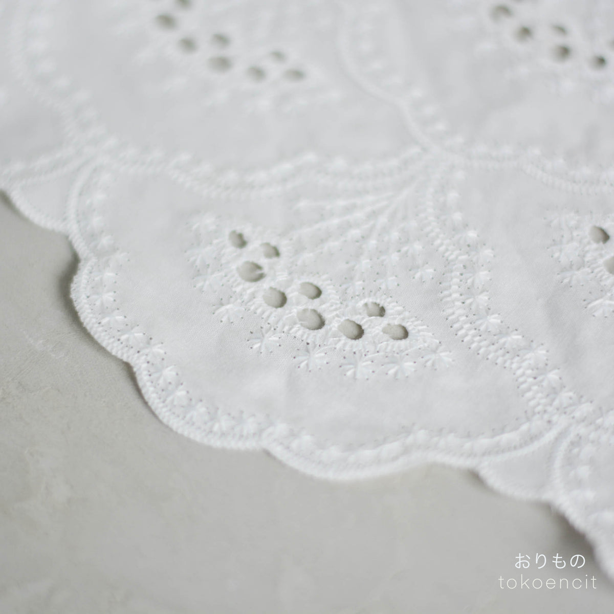 Lyco Poplin Embroidery | Petals
