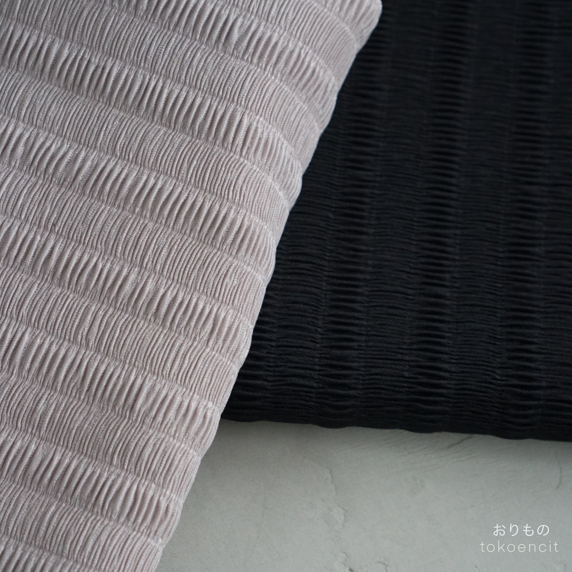 Powder Skin | Pleat Micro Smoke 1cm
