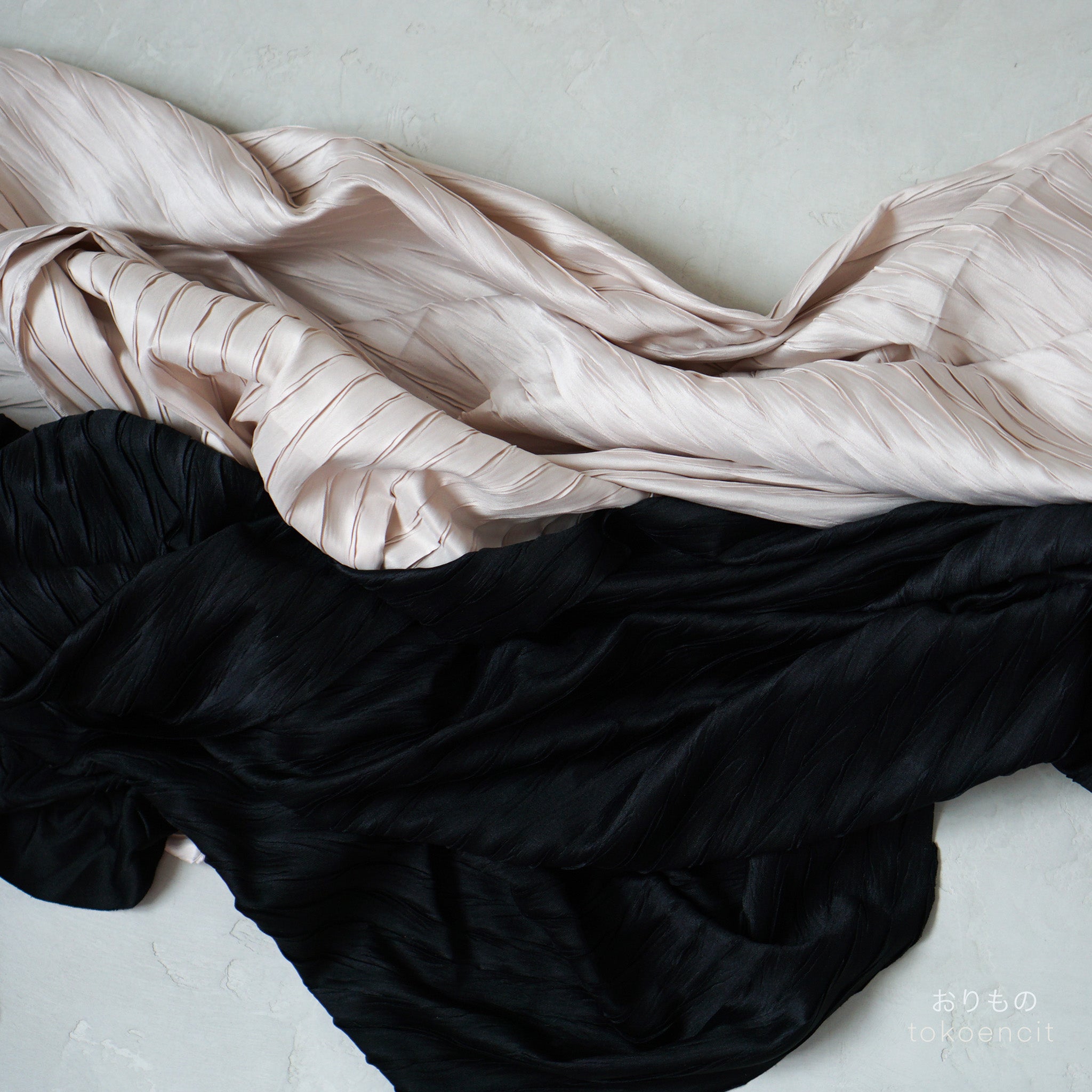 Denier 70 | Pleat Square Panjang