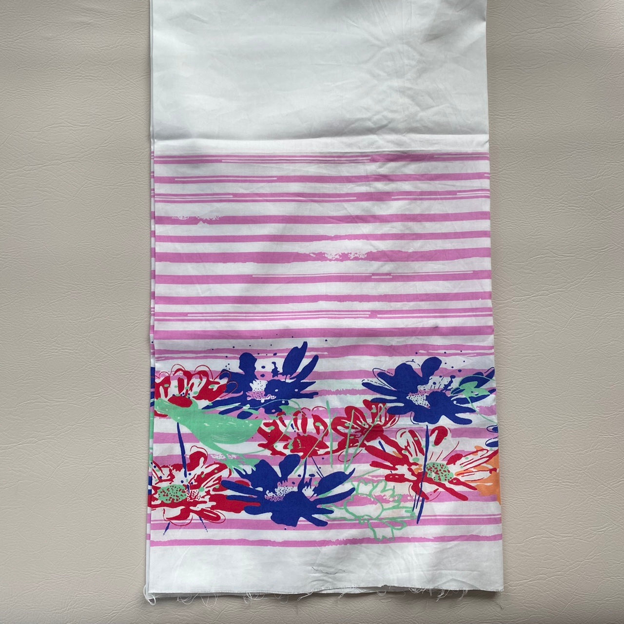 Lyco Lawn | Stripe Brush Flower