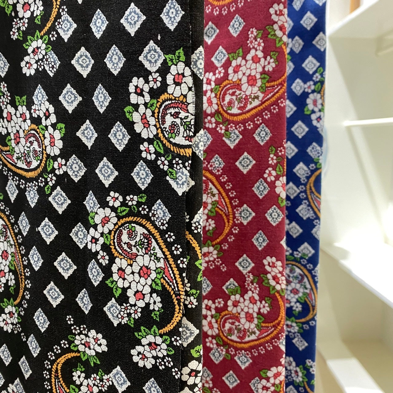 Euca Linen | Paisley