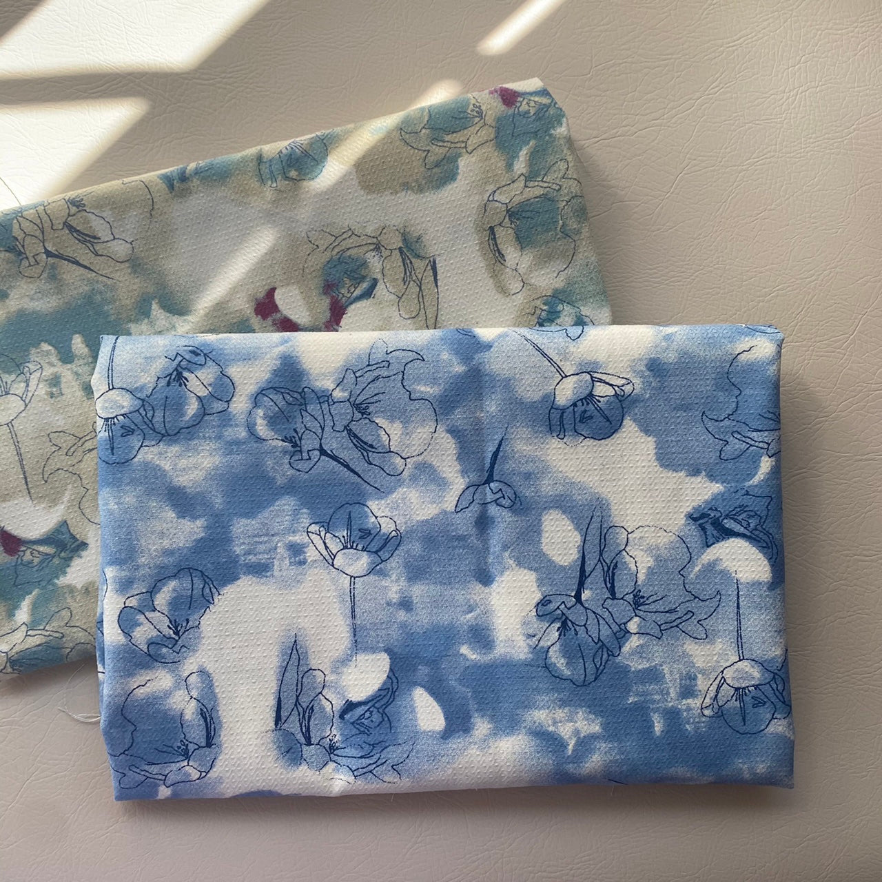 Dobby Diamond | Poppies Canvas