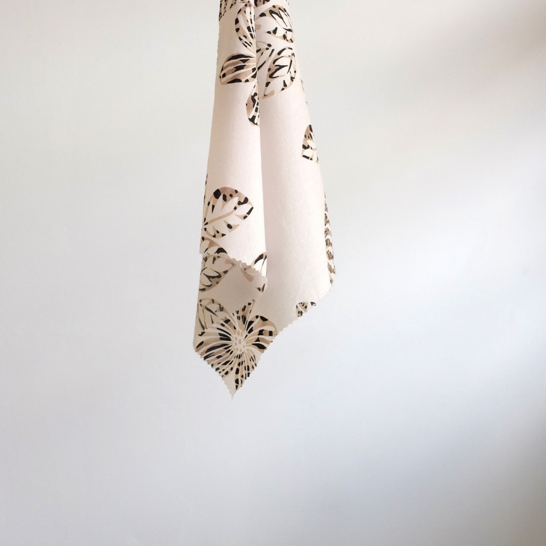Euca Stretch | Daun Talas