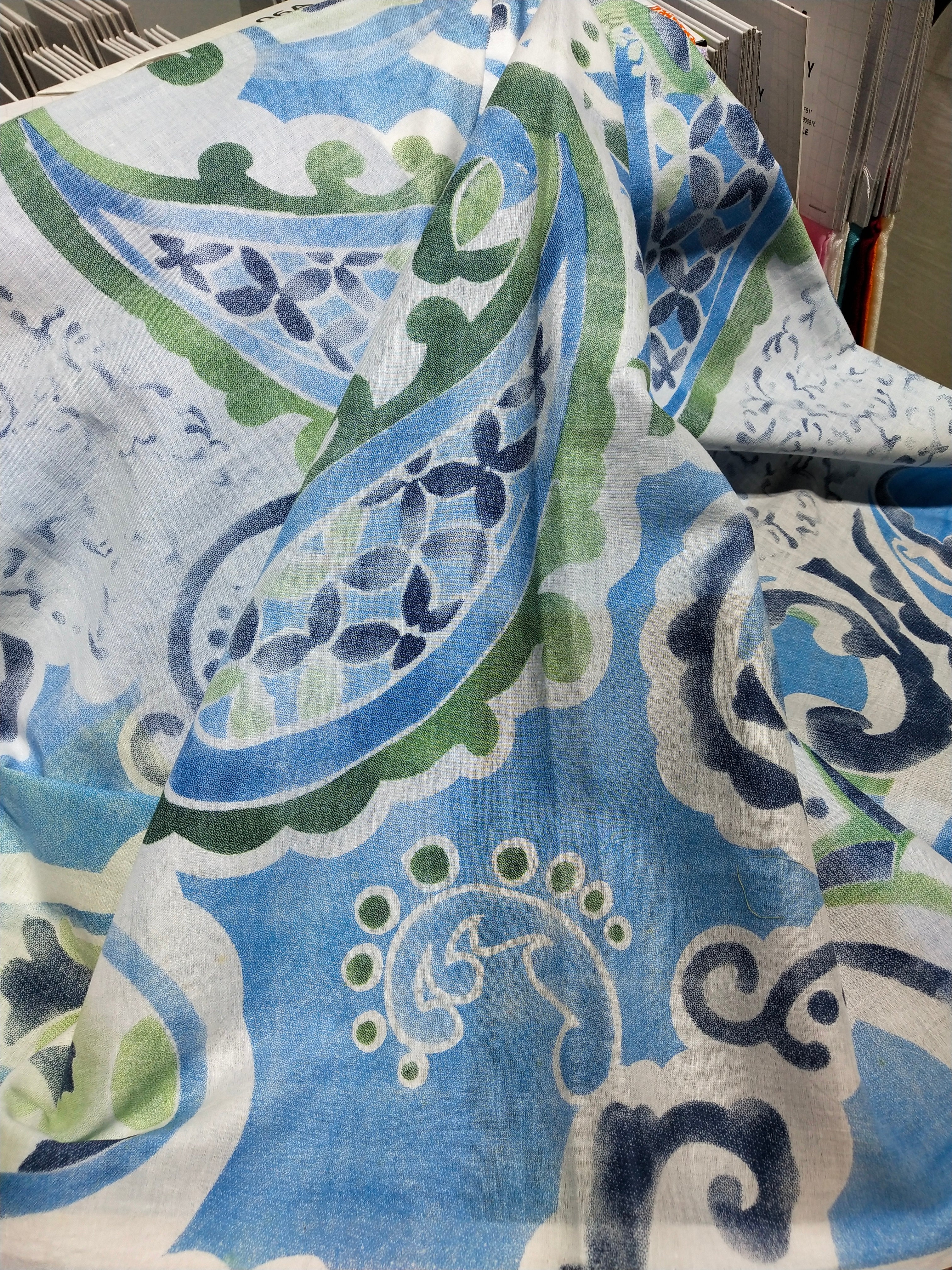 Lyco Voille 44” | Paisley Saroong