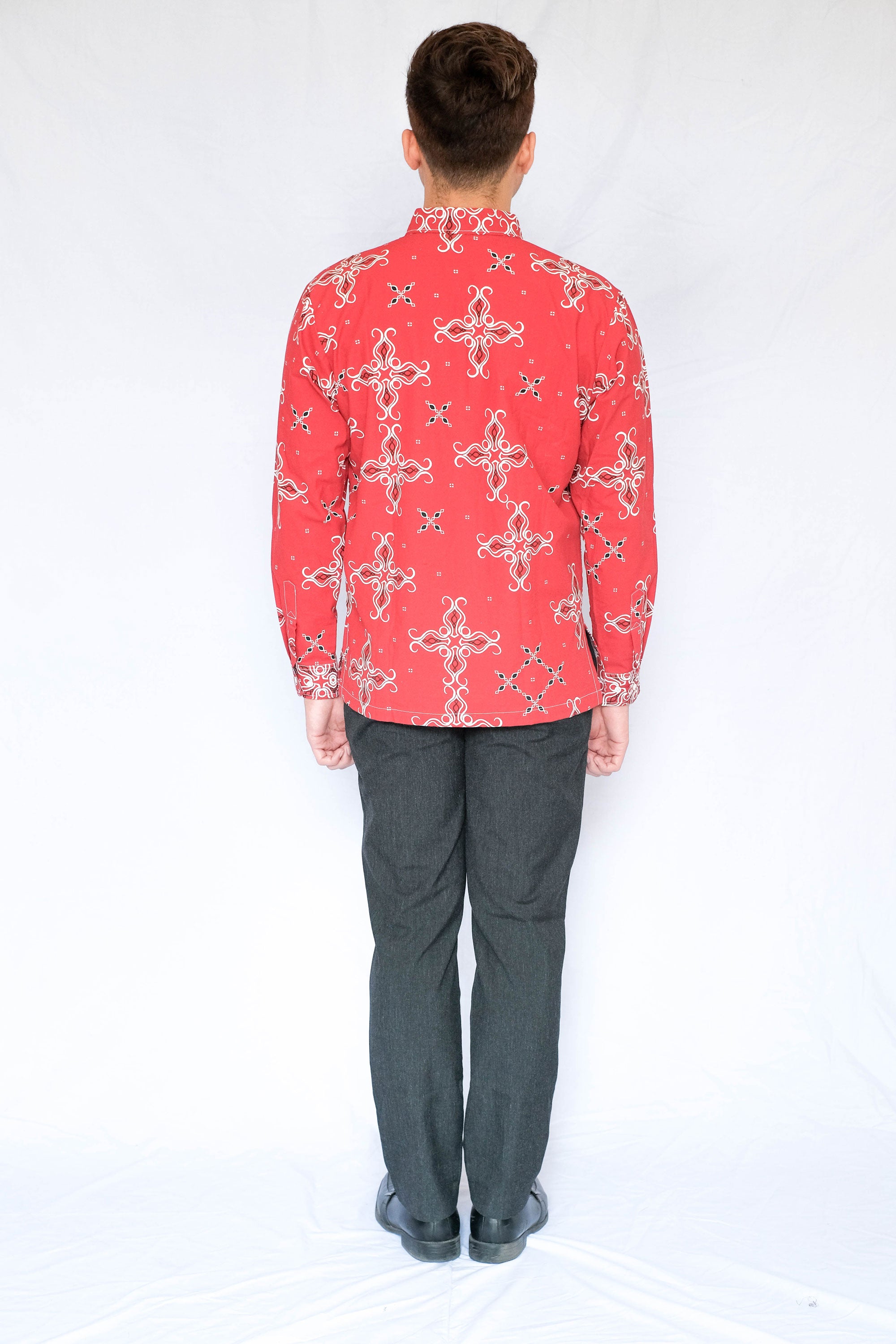 Kemeja Panjang Laki Slimfit | Batik Asmat Besar