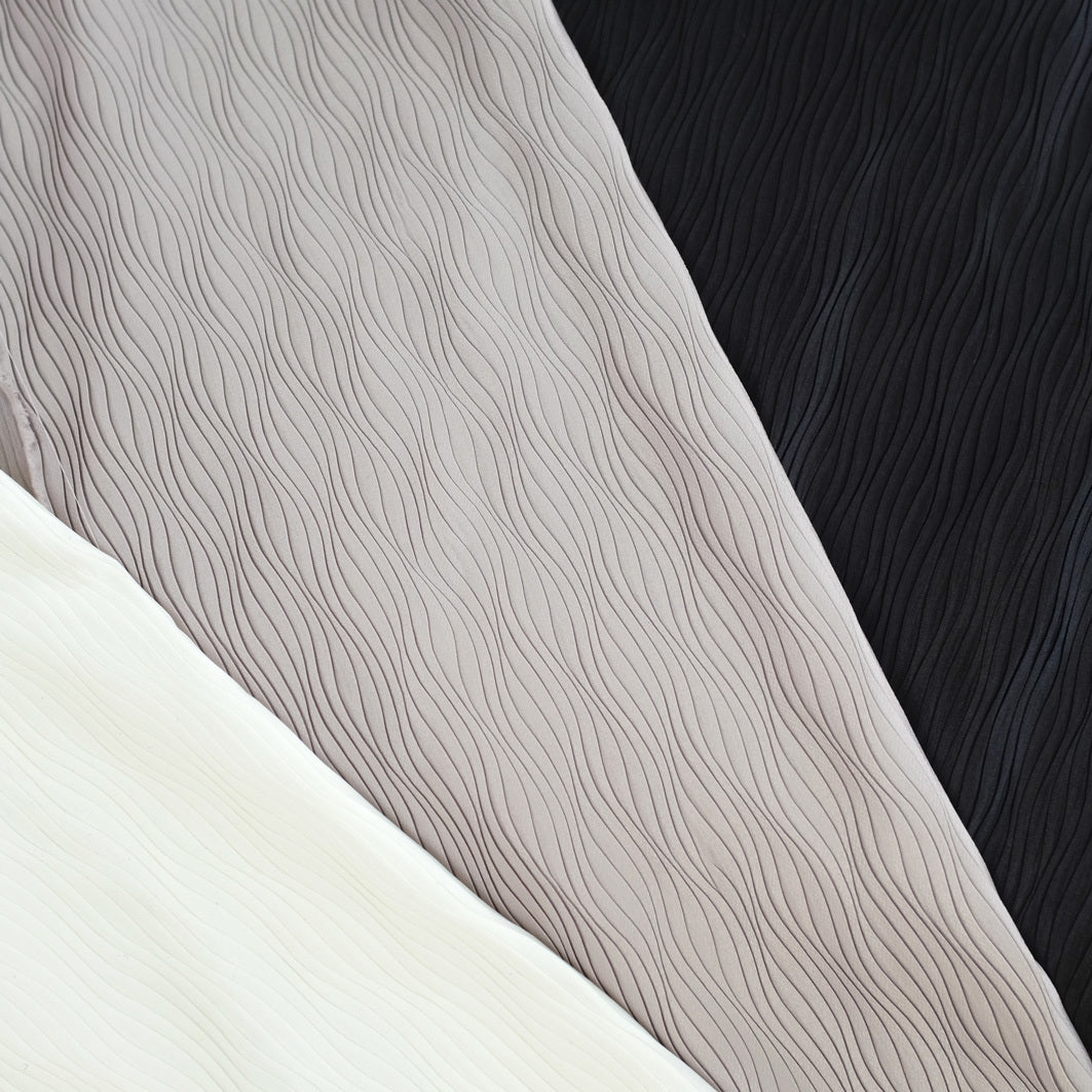 Powder Skin | Pleat Wave