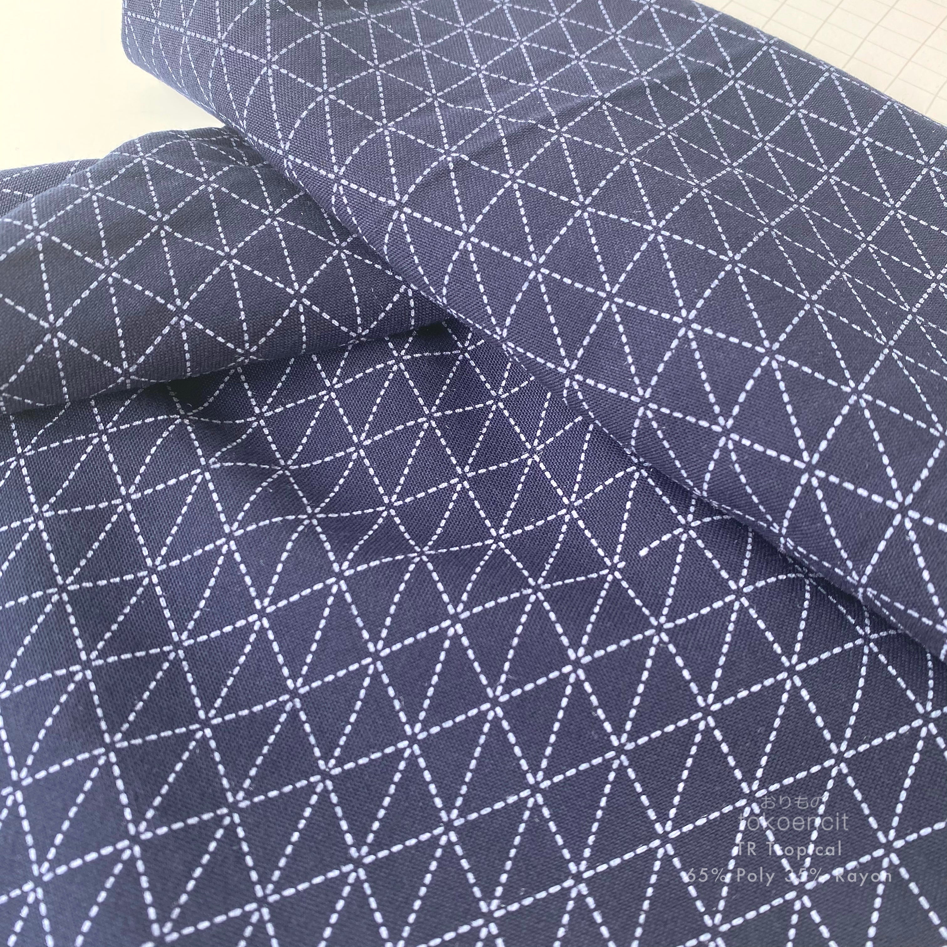 TR Tropical | Sashiko Half Square